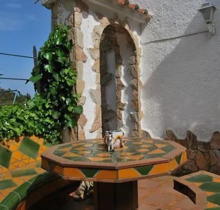 Sant Eloi Sleeps 4 וילה