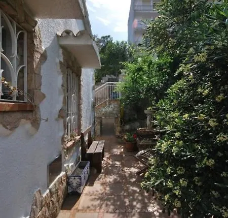 Vila Sant Eloi Sleeps 4 *