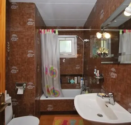 Sant Eloi Sleeps 4 Vila *